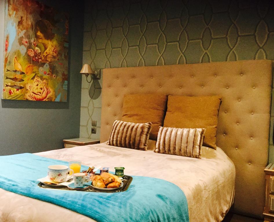 Hotel Du Commerce Montauban Room photo